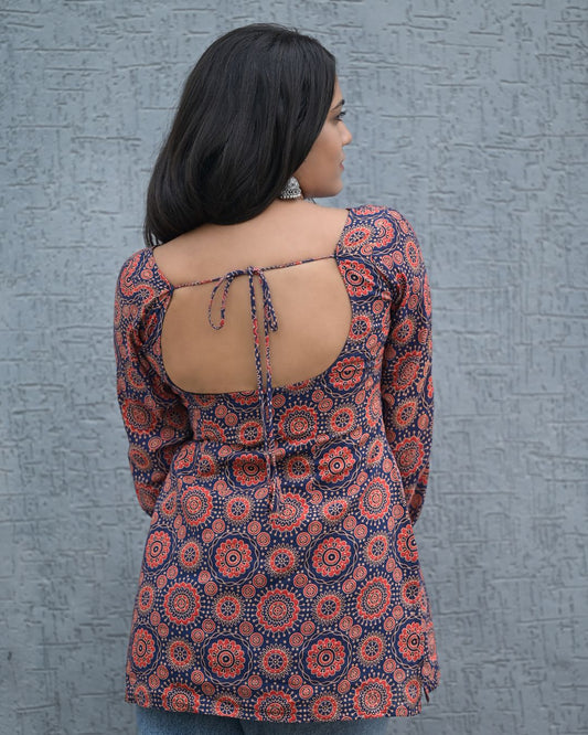 TARANGINI COTTON NAVY PRINTED KURTI – OPEN TIE-UP BACK