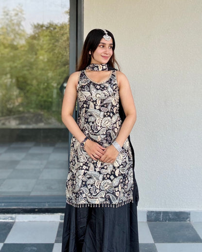 Monochrome Motif Print Sharara Set with Neck Detailing